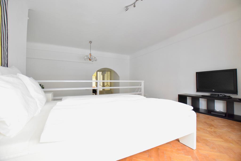Budget Apartment By Hi5 - Akacfa 4 Βουδαπέστη Εξωτερικό φωτογραφία
